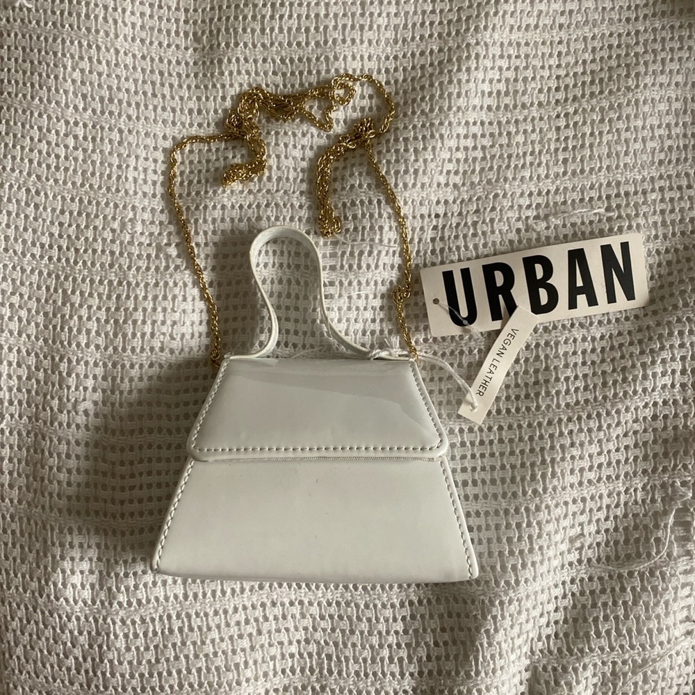 SUPER CUTE MINI PURSE BNWT